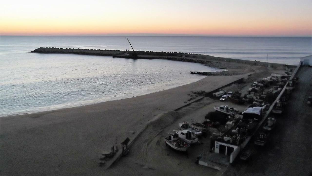 אריסרייה Cliff House Next To Beach מראה חיצוני תמונה